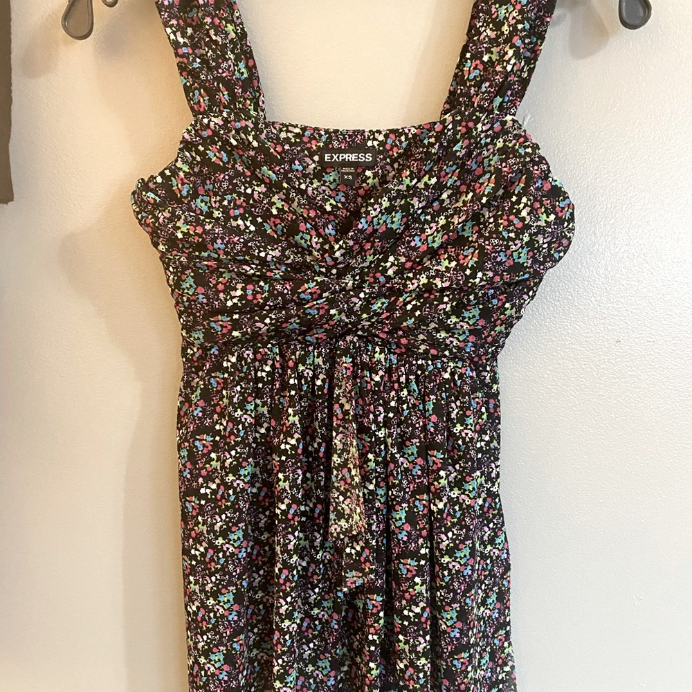 Express Floral Twist Front Tank